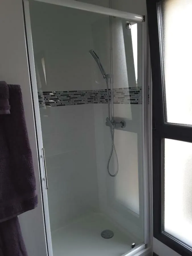 Villa'Vi Lyon Est Chambres D'Hotes Saint-Priest  France