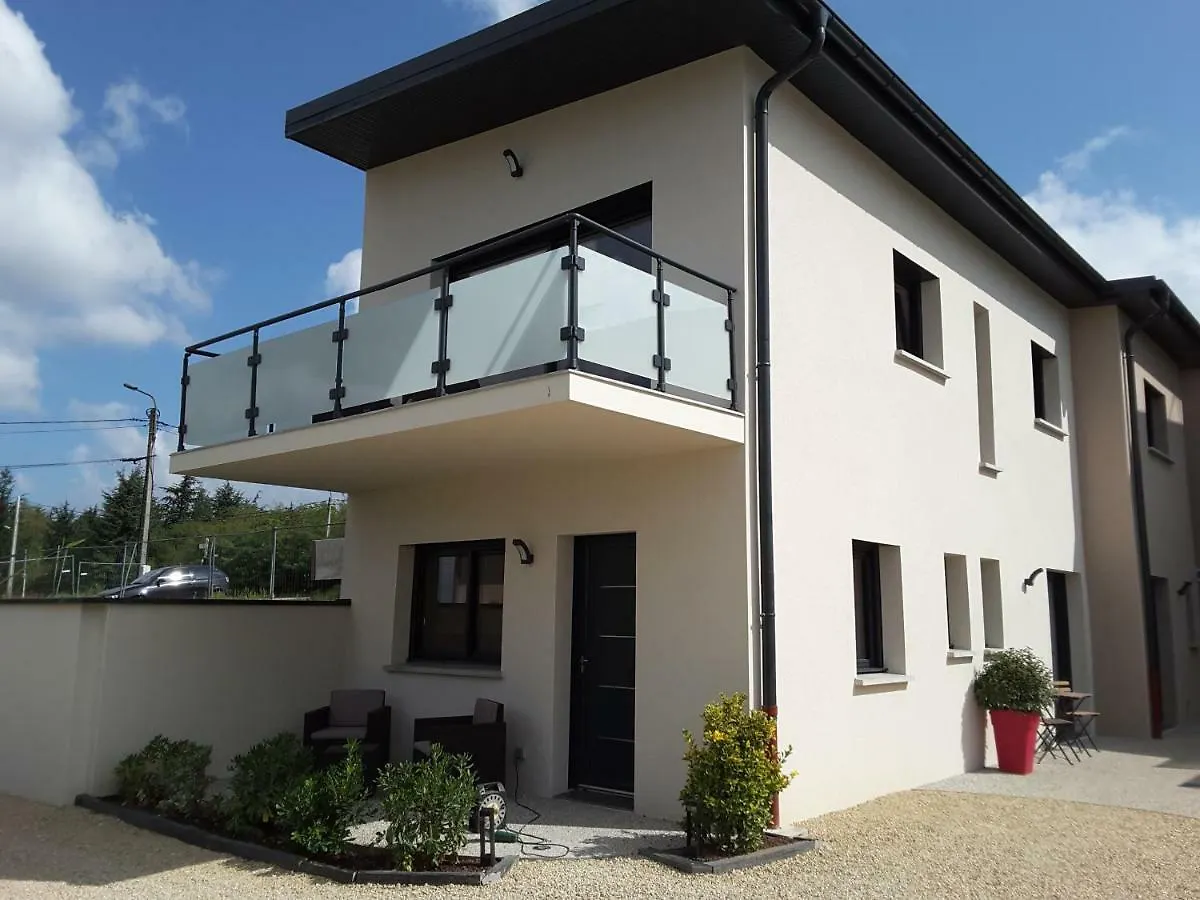 *** Bed & Breakfast Villa'Vi Lyon Est Chambres D'Hotes Saint-Priest  France